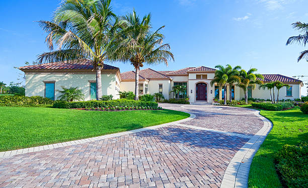Best Commercial Driveway Pavers  in Harvey, ND